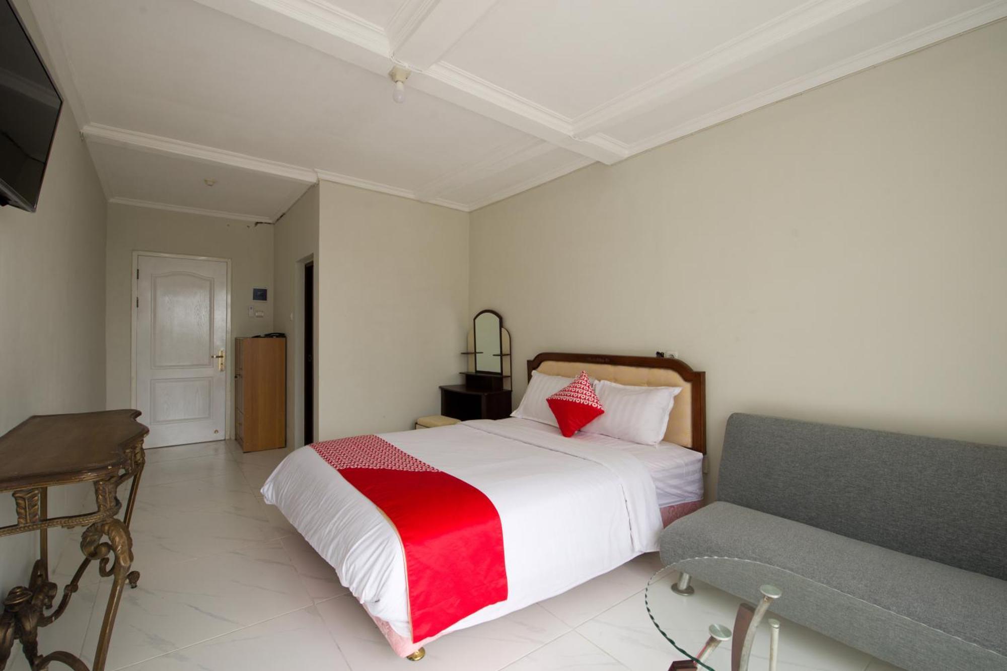 Capital O 3359 Pondok Wisata Jaden Trawas Mojokerto Екстериор снимка